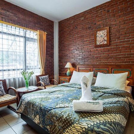Sekararum Butik Syariah Guesthouse Bandung Zewnętrze zdjęcie