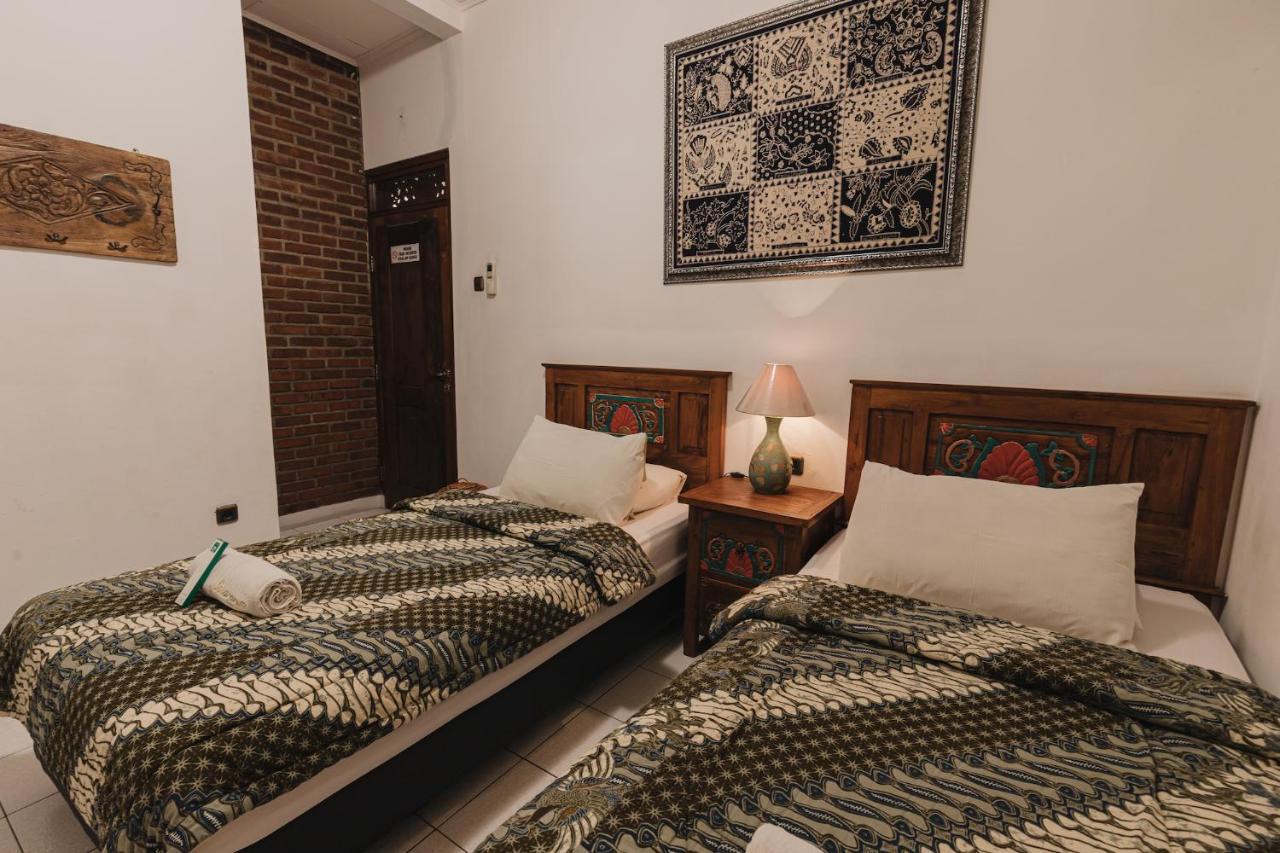 Sekararum Butik Syariah Guesthouse Bandung Zewnętrze zdjęcie